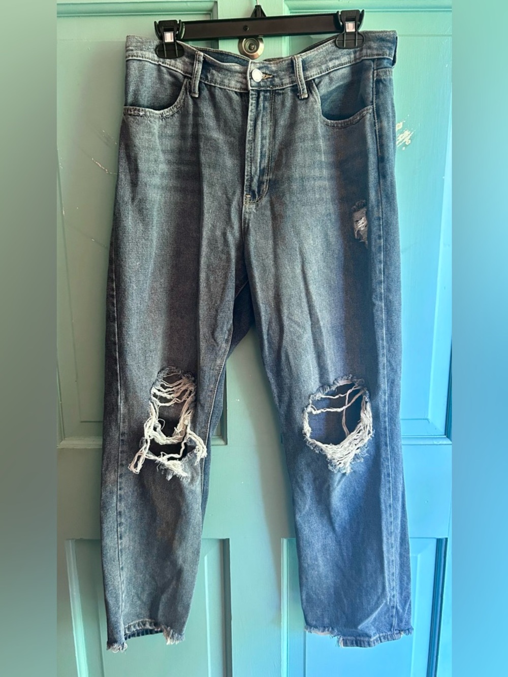 JBD Women's Straight Leg Ripped Denim Jeans Size 30